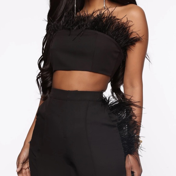 Fashion nova feather pant set - Picture 6 of 6